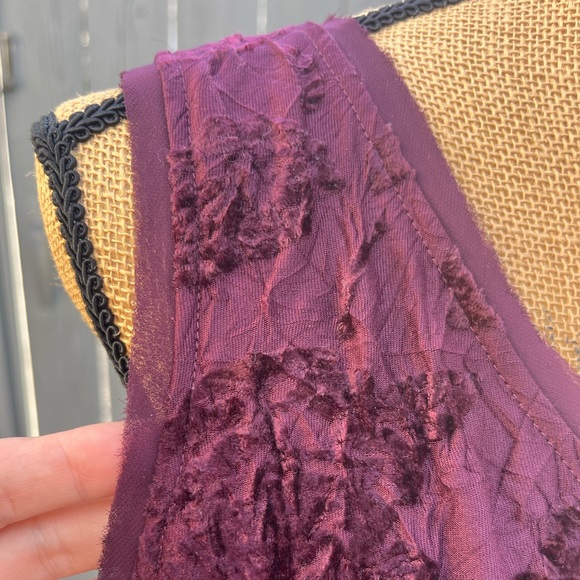 Simply Vera by Vera Wang Velvet Crinkled Midi Dress Whimsigoth Purple Sz Medium - Picture 4 of 12
